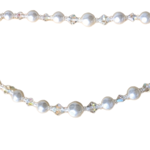 White Pearl and Beautiful Australia Crystal White AB Sparkly Rainbow Necklace - Picture 6 of 10